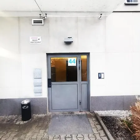Apartment Jemiolowa ~ Self Check-in 20h ~ Lift